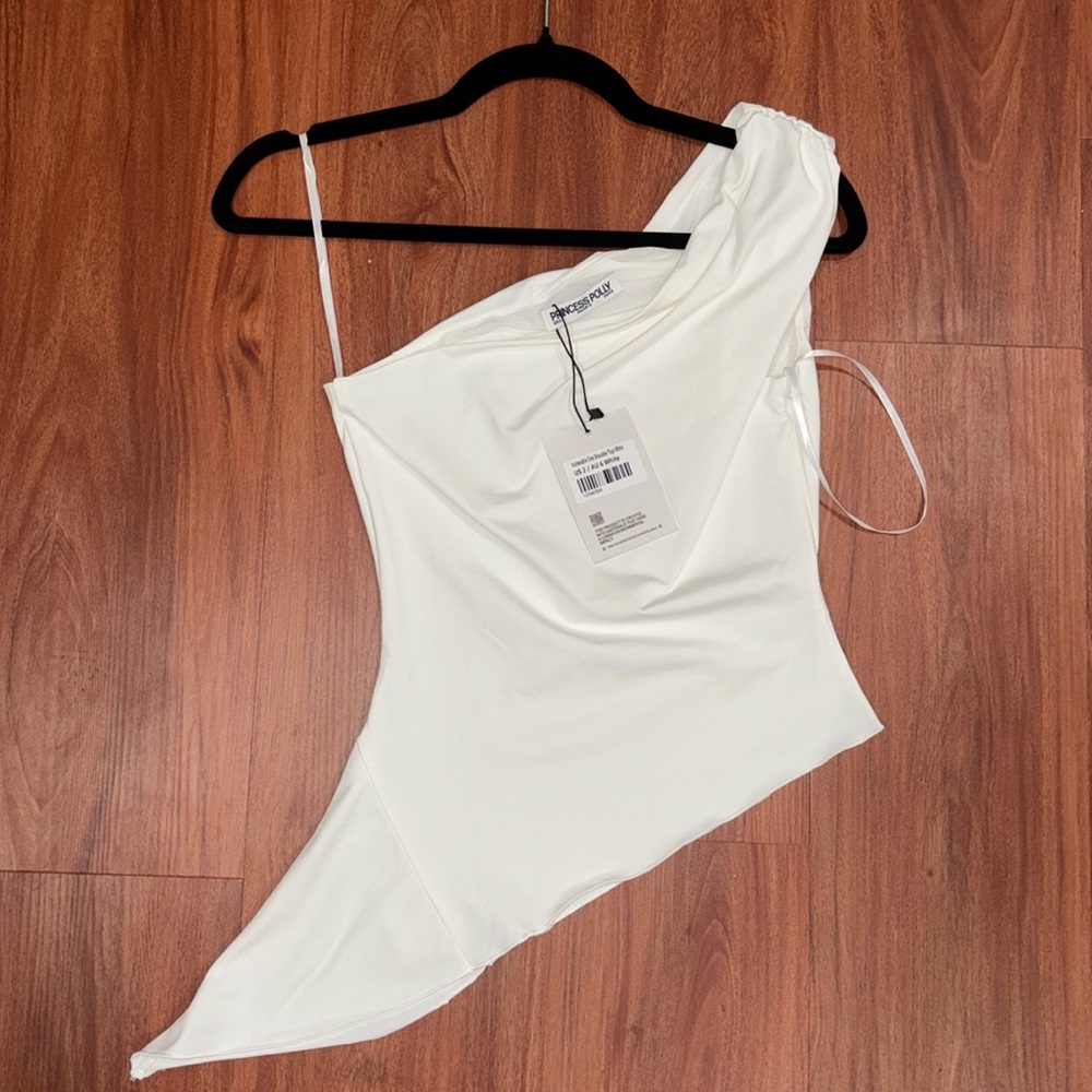 Princess Polly Asymmetrical Tank